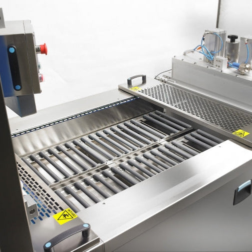 MAXIFORM Automatic Thermoforming Equipment
